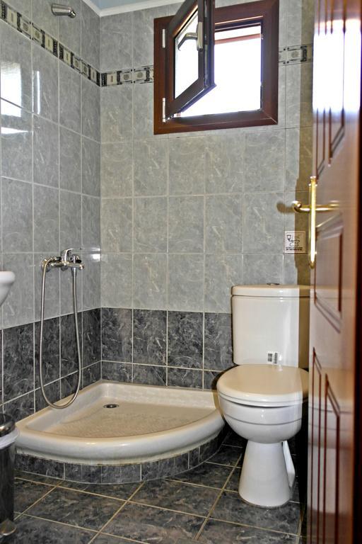 Roula Rooms Стратонион Экстерьер фото